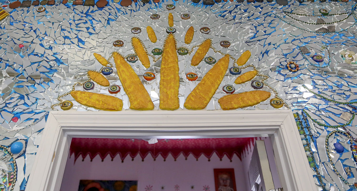 Miller Artist, Jennifer Taylor, Sparkle House